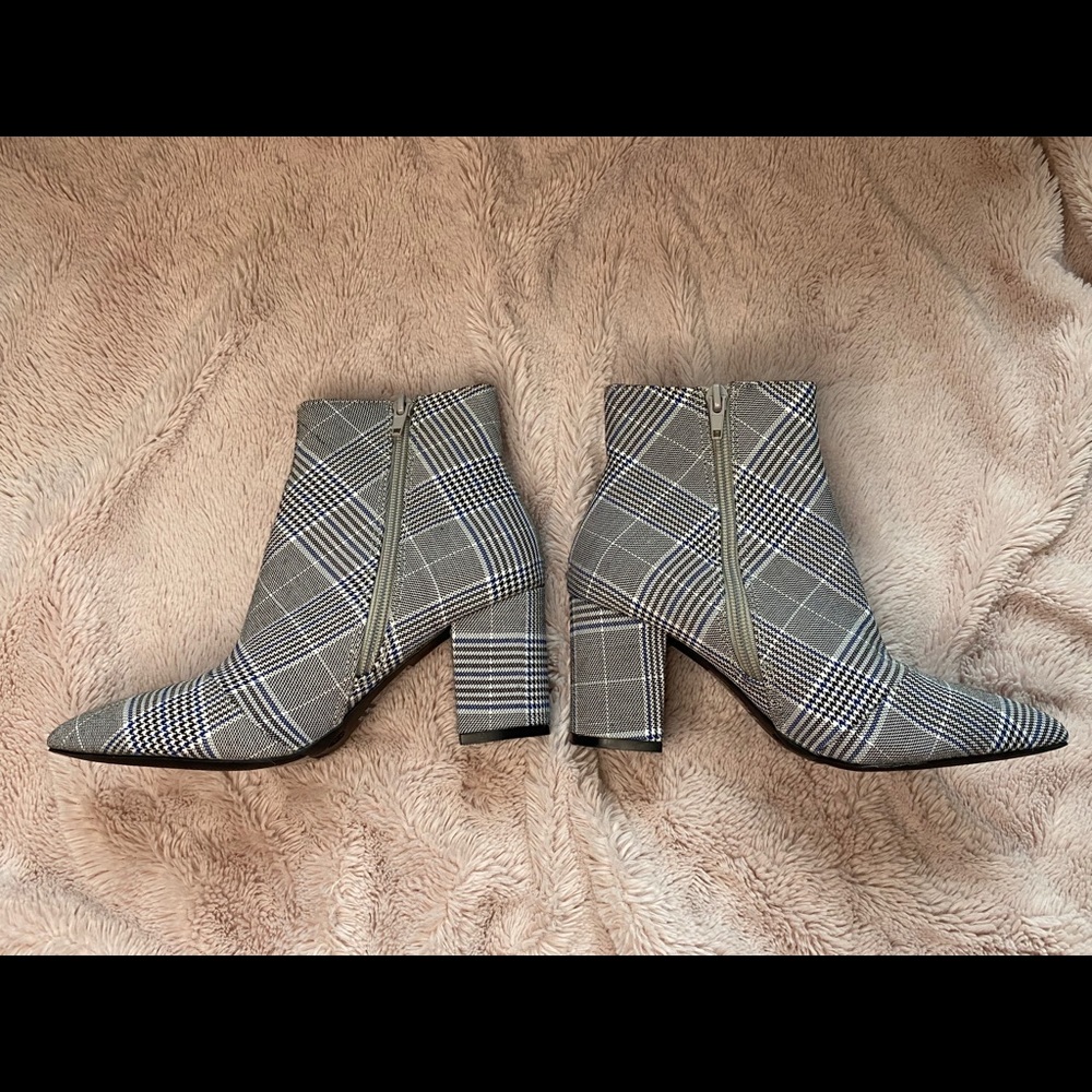 Plaid booties - Picture 6 of 14
